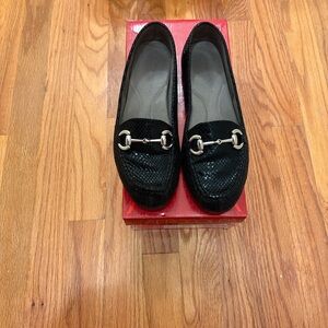 AEROSOLES Black Textured Loafers with Silver Buckles